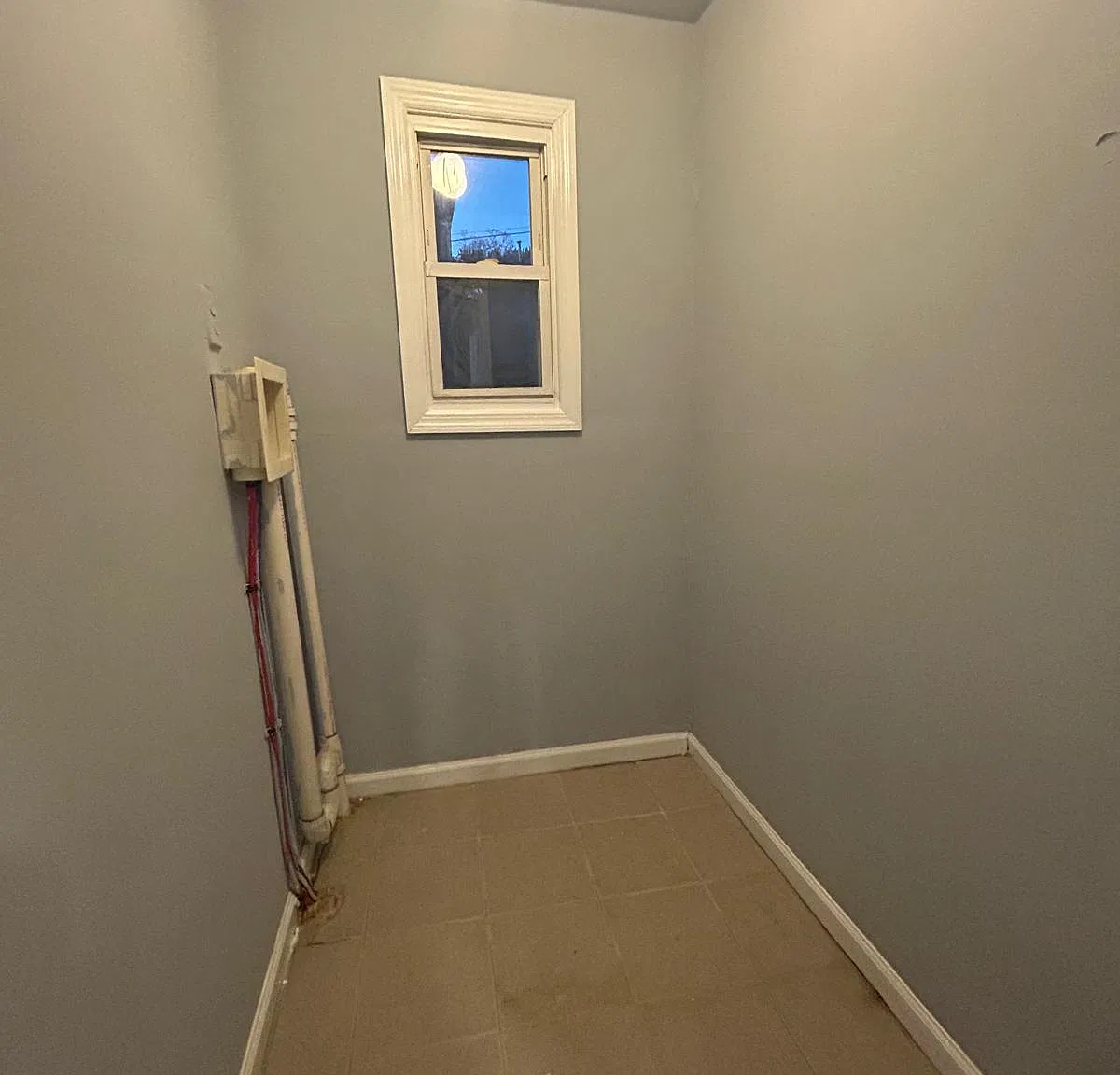 3 bed, $2,000 — Photo 2