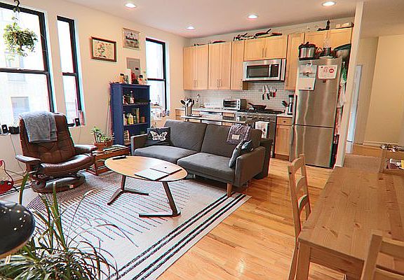 2nd image of 35 Fort Washington Ave APT 3G