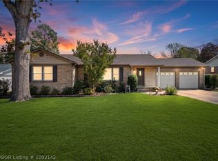 2009 S 65th St, Fort Smith, AR 72903