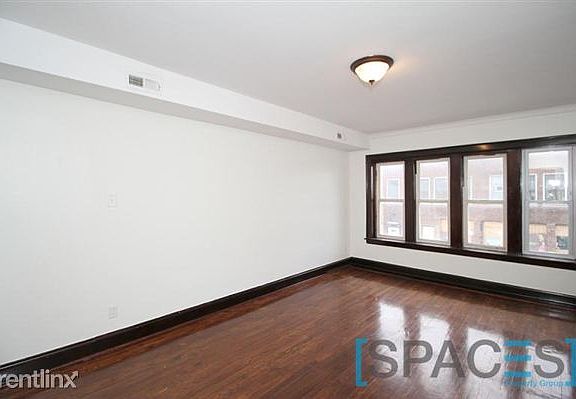 5th image of 2453 N Milwaukee Ave