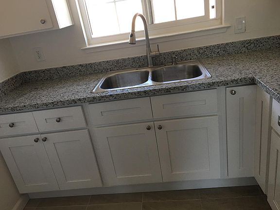 4th image of 7240 Hanna St APT 6