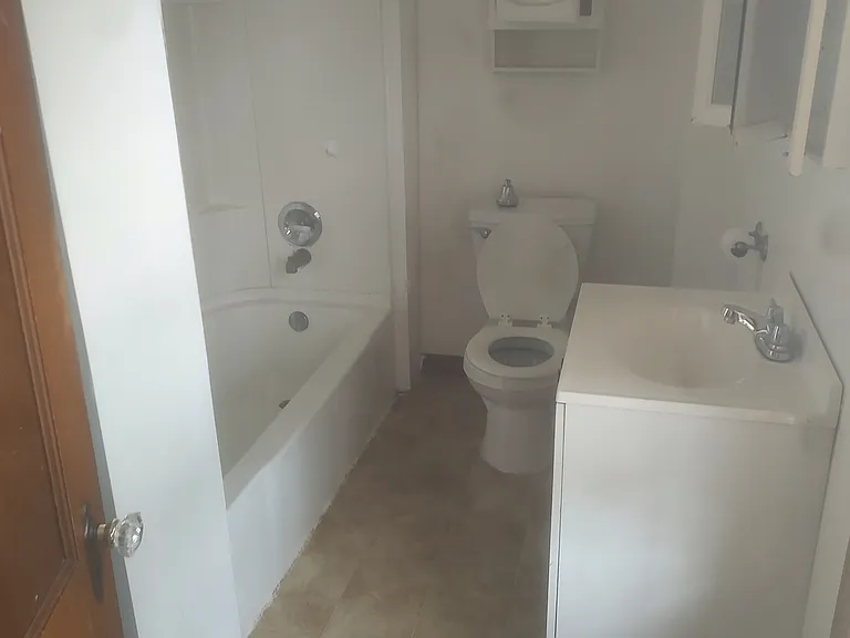 640 Baldwin St — Photo 7