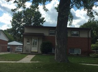 5480 Grindley Park St, Dearborn Heights, MI 48125