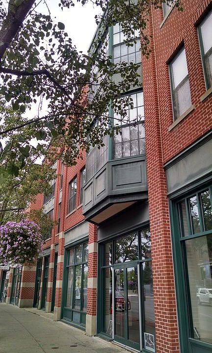 1st image of 133 Walton St APT 102