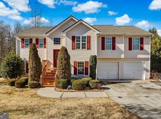 415 Gladiola Dr, Auburn, GA 30011