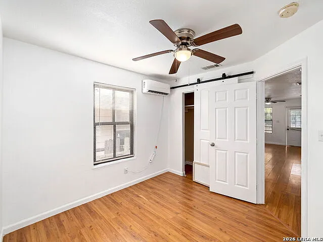 508 Randall Ave — Photo 7