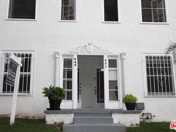 3rd image of 444 N Orange Grove Ave