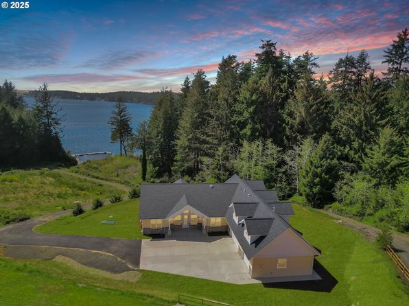 83594 Sauter Dr, Florence, OR 97439