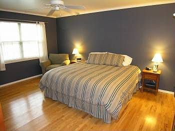 4th image of 1006 N Knollwood Dr