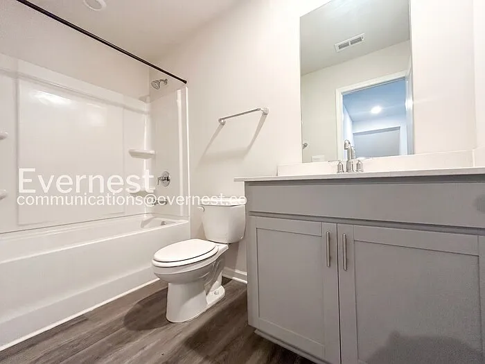 7762 Plymouth Dr — Photo 17