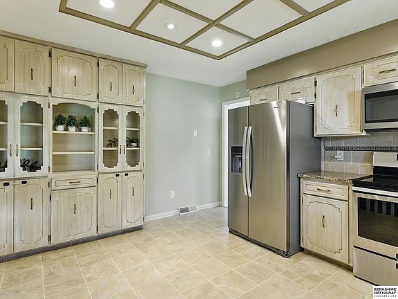 2nd image of 7504 S 46th Ave