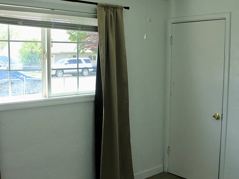 1708 N 17th Ave — Photo 24