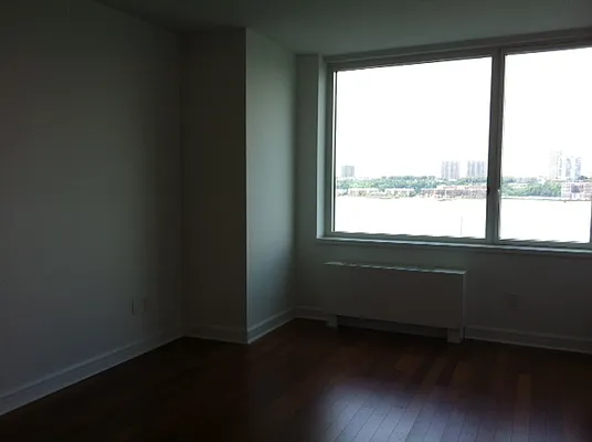 Rented by City Sense Realty | media 2