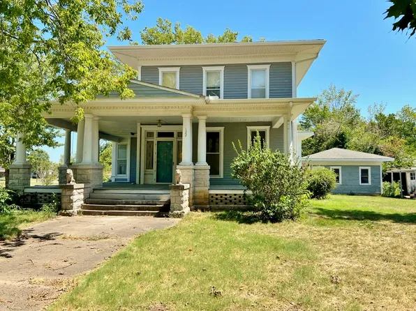 122 N Mulberry St, Eureka, KS 67045