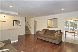 4th image of 7668 N 32nd St