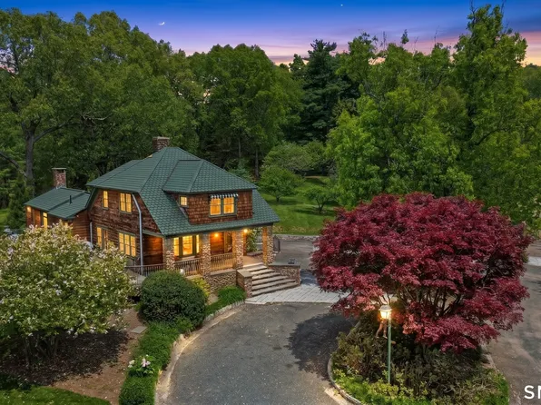 2 Quarry Road, Simsbury, CT 06070