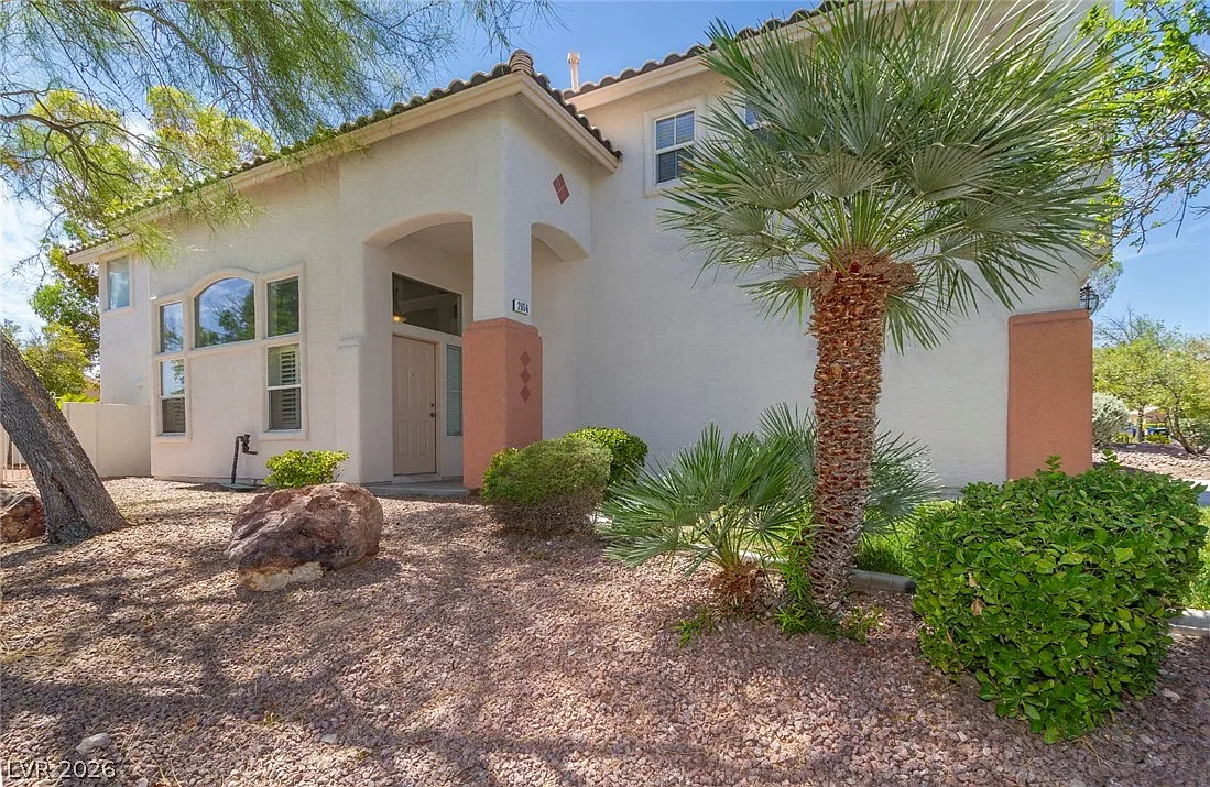 4 bed, 3.0 bath, 2283 sqft, $2,750 — Photo 4