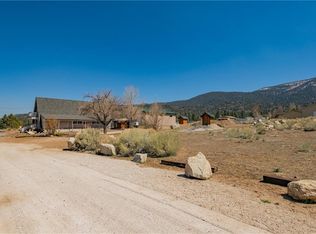 1060 Hatchery Rd, Big Bear City, CA 92314