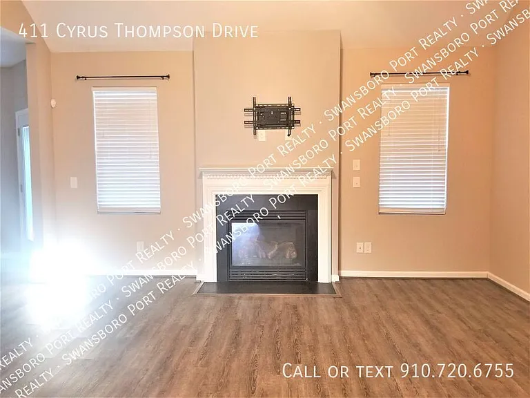 411 Cyrus Thompson Dr — Photo 19