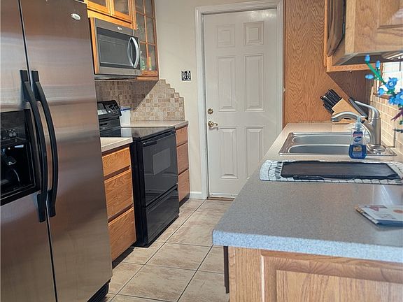 3rd image of 11018 Timbergrove Ln