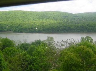 44 Old State Rd APT 6, Highland Falls, NY 10928
