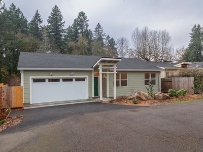 15427 SE River Rd, Portland, OR, 97267
