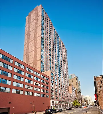 Rented by The Dermot Realty Management Company | media 17