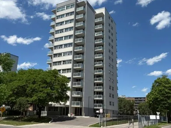 2345 Confederation Pkwy #804, Mississauga, ON L5B 2H3