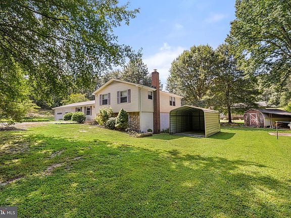2nd image of 5228 Macedonia Rd