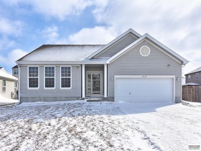 2413 Ridgeview Dr, Papillion, NE, 68046