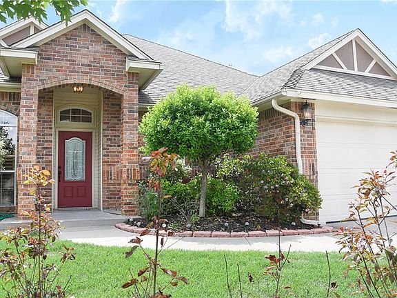 4th image of 2704 SW 140th St