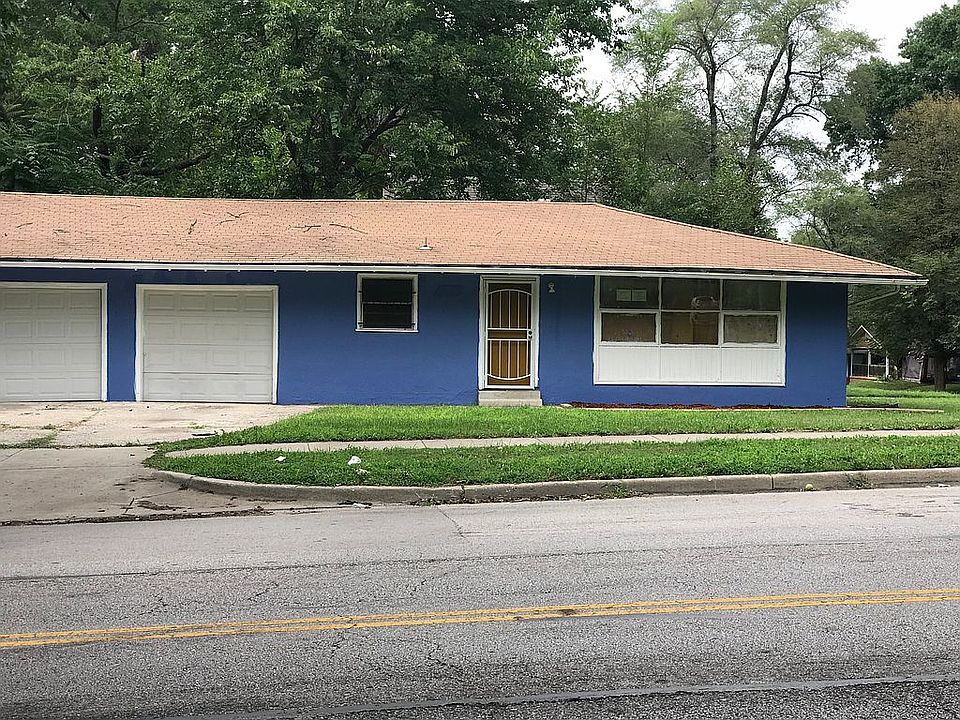2nd image of 3214 E Gregory Blvd