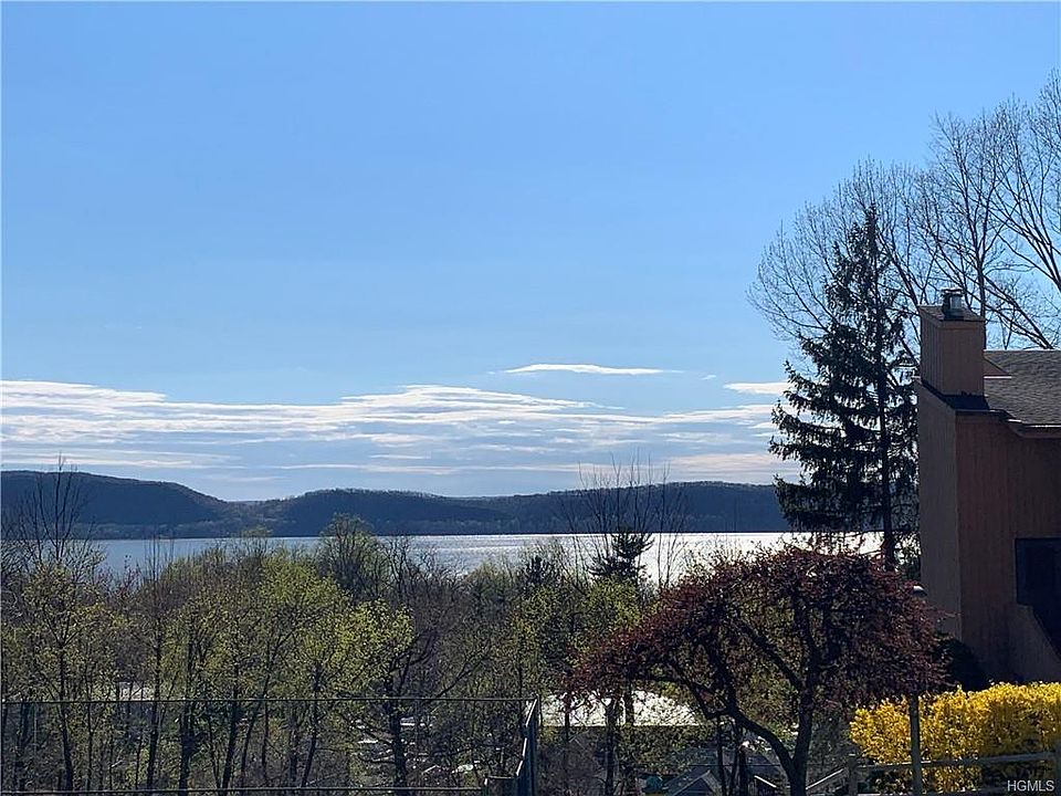 1st image of 38 Hudson View Hl #38