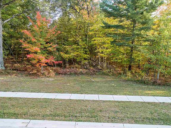 2nd image of 5813 Woodduck Way #9