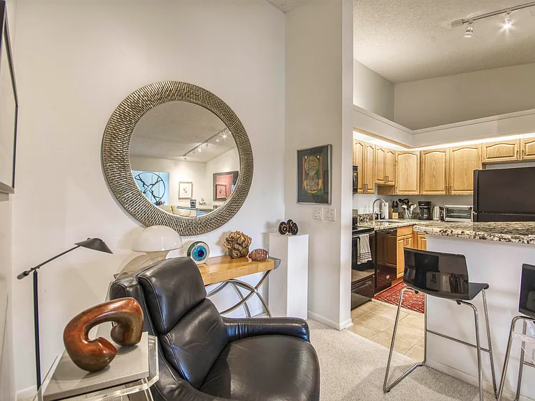 1111 Duncan Cir #203 — Photo 8