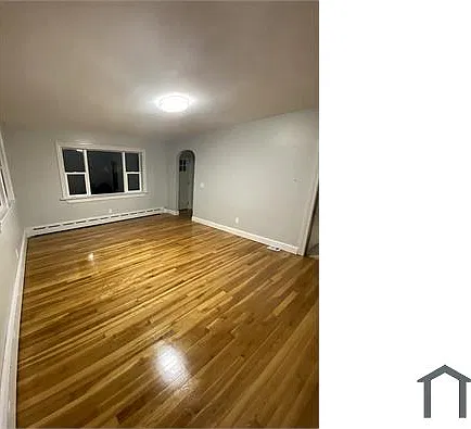 3 bed, 1100 sqft, $3,400 — Photo 3