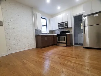 Rented by Evergreen Apartments BK