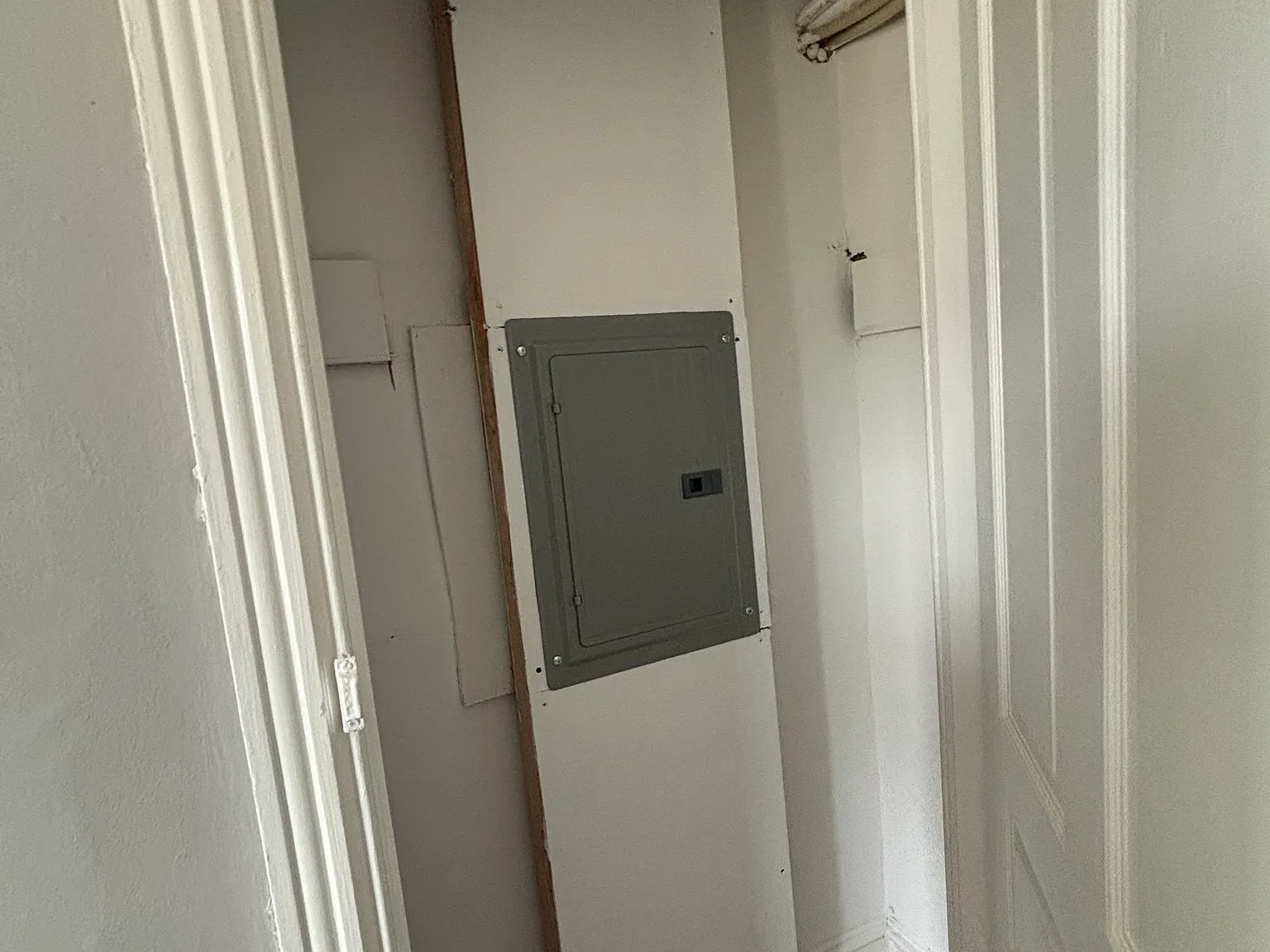 2 bed, 1000 sqft, $2,300 — Photo 4