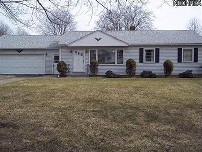 5973 Kellar Rd, New Franklin, OH, 44319