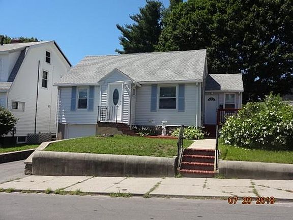 2nd image of 1133 Essex St