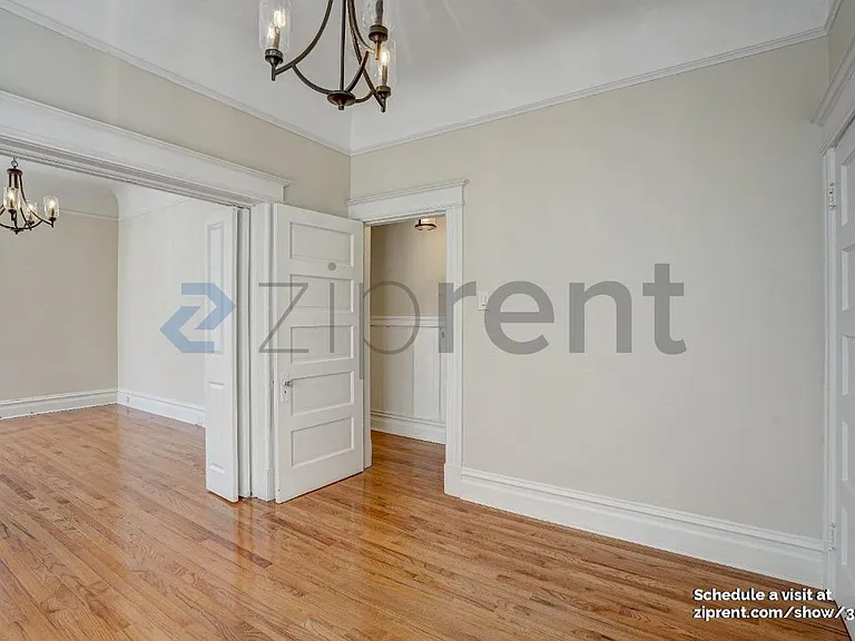 2132 Jones St — Photo 6