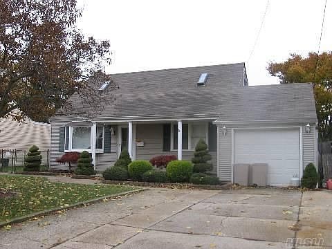 2nd image of 34 Jean Dr