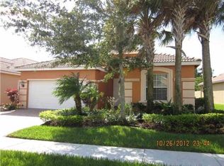 8832 Via Avellino, Lake Worth, FL 33467