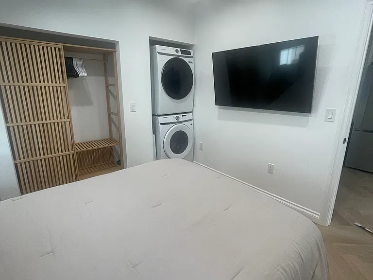 6908 Royer Ave #6910 — Photo 5
