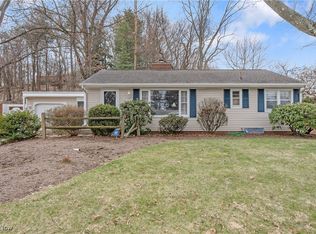 132 Maplecrest St SW, North Canton, OH 44720