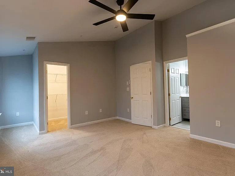 2403 Baikal Loop — Photo 29