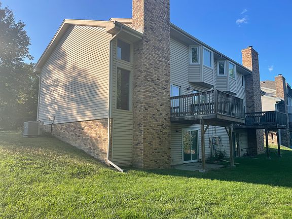 2nd image of 1815 N 123rd St