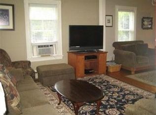 3 Peckham St, Rehoboth, MA 02769