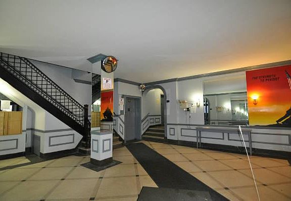 4th image of 47-55 39th Pl #Unit 6e