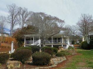 105 Club House Dr, New London, NC 28127